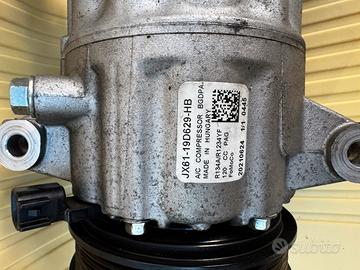 Compressore aria condizionata