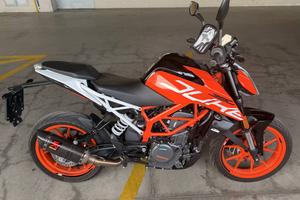 KTM 390 Duke