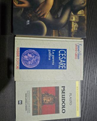 Libri in lingua Latina