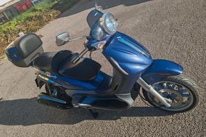 PIAGGIO BEVERLY 500 COME NUOVO possibilità ASI