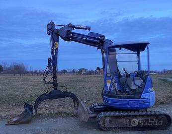 Escavatore KOMATZU PC28UU