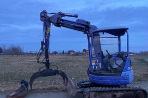 Escavatore KOMATZU PC28UU