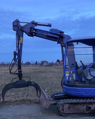 Escavatore KOMATZU PC28UU