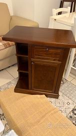 mobiletto in legno 