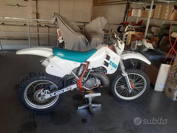 Motocross ktm 250 91