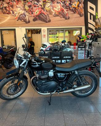 Triumph Street Twin