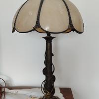 Lampada da tavolo