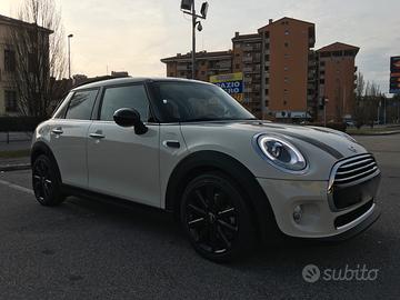 MINI Cooper D FULL OPTIONAL manutenzione completa