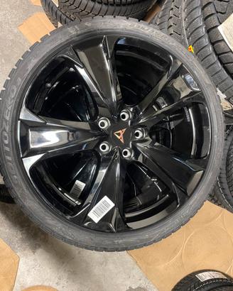 Kit invernale cupra leon 19 pollici ORIGINALE