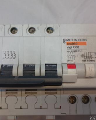 Magnetermico Merlin Gerin multi 9 C60N C25 multi 9