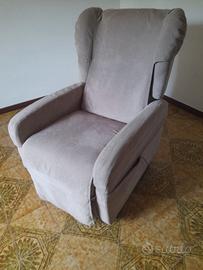 poltrona ortopedica alzapersona