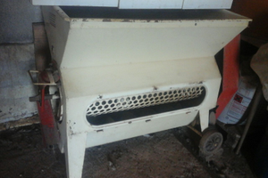 Deraspatrice torchio botti altri accessori x vino