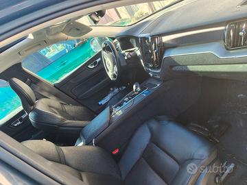 VOLVO XC60 T6 Plug in