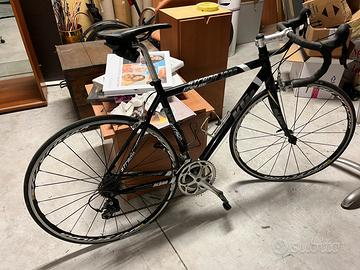 Bicicletta da corsa taglia M