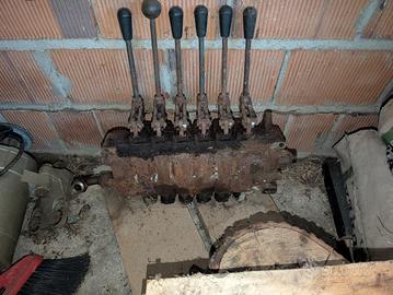 retroescavatore 