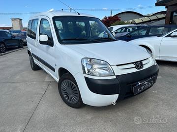 Peugeot Ranch 1.6 HDi 5p. Totem