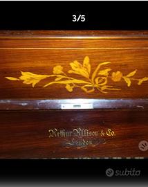 mobili antichi entra