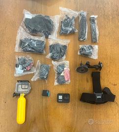 GoPro Hero 8 Black con tutti gli accessori origina