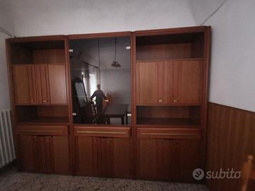 Mobili per sala in legno