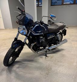 Moto Guzzi V85 V7850 SPECIAL versione speciale 100