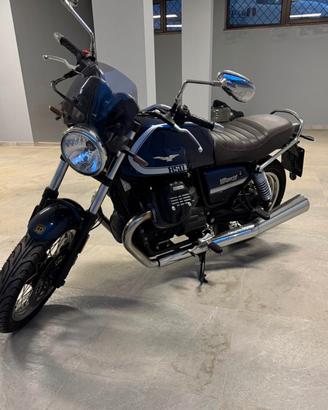 Moto Guzzi V85 V7850 SPECIAL versione speciale 100