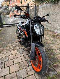 KTM 790 DUKE