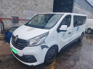 RENAULT TRAFIC 3 ANNO 2017 TRASPORTO PERSONE