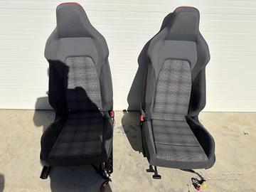 TAPPEZZERIA COMPLETA VOLKSWAGEN Golf Serie VIII (1