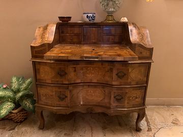 Secretaire