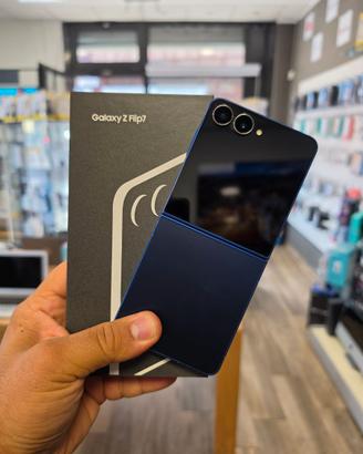 SAMSUNG GALAXY Z FLIP 7 512GB BLU UN MESE DI VITA