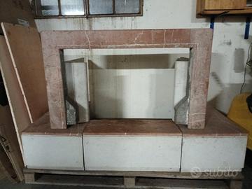 Rivestimento per caminetto Montegrappa 