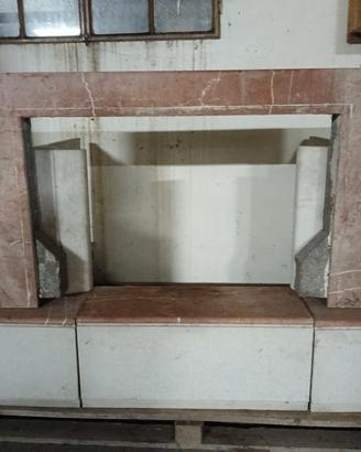 Rivestimento per caminetto Montegrappa 