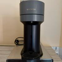Nespresso Vertuo Next grigia con portacapsule