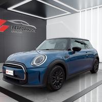 Mini 3 Porte Cooper Classic Premium Mid Package TE