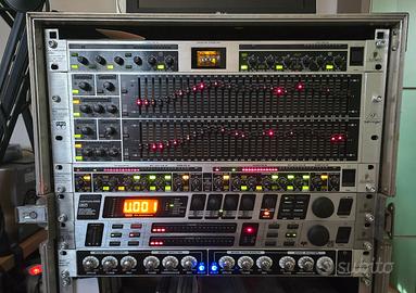 Set Up BEHRINGER + Cassa Rack 19" Legno/Alluminio
