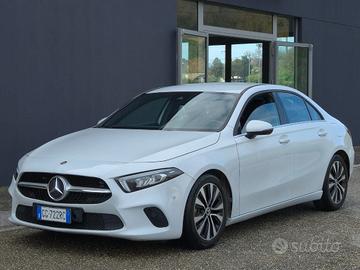 MERCEDES-BENZ A 180 d Automatic Business Pelle-N