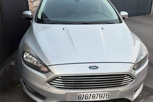 FORD FOCUS 1.5 titanium anno 2015