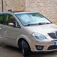 Lancia Musa 1.6 MultiJet, 120 CV, Poltrona Frau