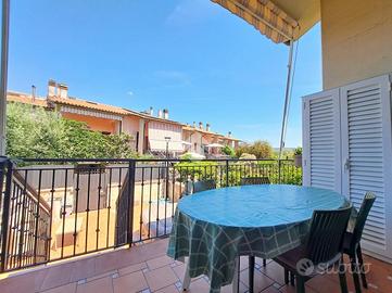 VILLA A SCHIERA A SCARLINO
