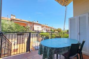 VILLA A SCHIERA A SCARLINO