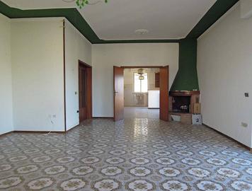 Appartamento di 216 m² con 5 locali a Pesaro