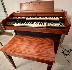 Organo elettronico farfisa partner 14 funzionante