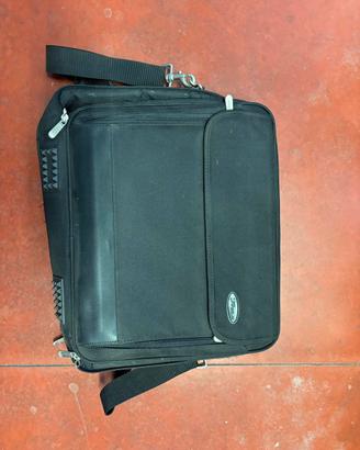 Borsa pc portatite laptop