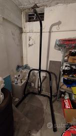 Supporto autoportante sacco da boxe