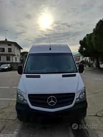 Mercedes sprinter L3H2