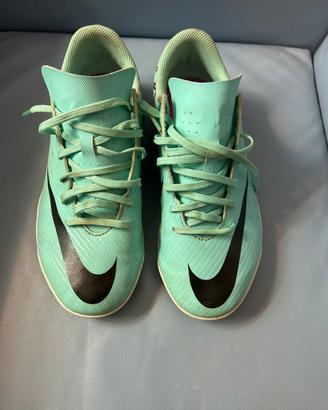 scarpe da calcetto nike