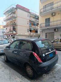 LANCIA Y