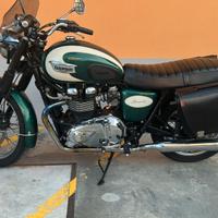 Triumph Bonneville turing