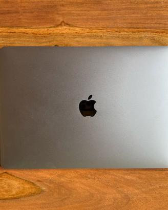 MacBook Pro 13” 2016 – 16GB RAM – 2 Thunder