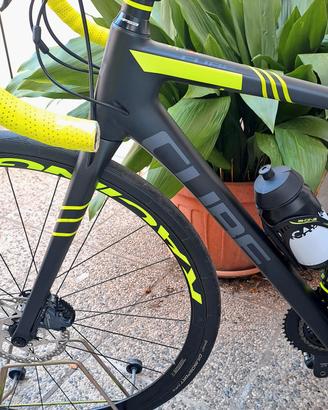 Bici da corsa Cube carbon Disk Attain TG 50 s 11v